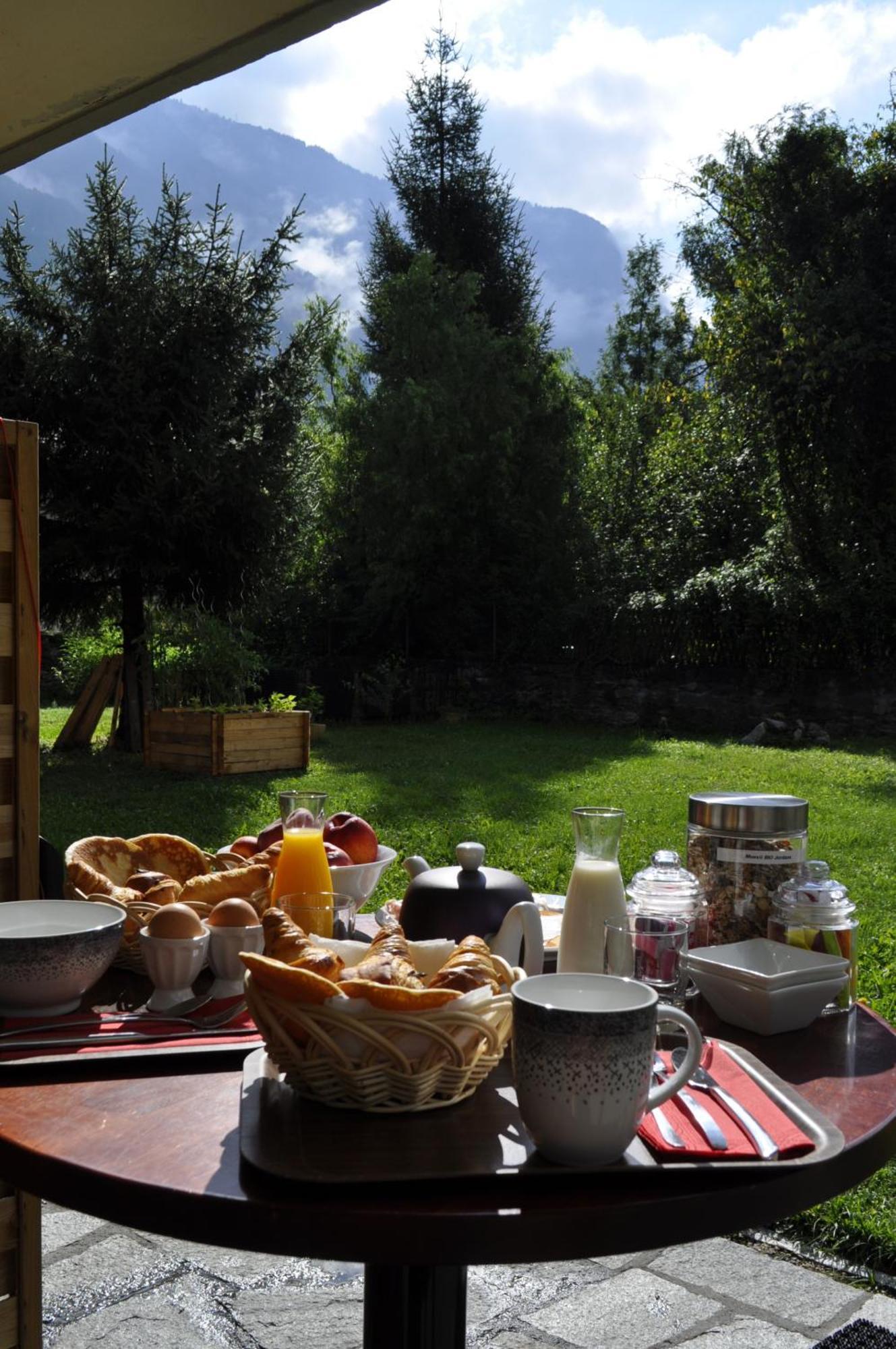 Chalet La Cachette Cyclists & Skiers Le Bourg-d'Oisans Exterior photo